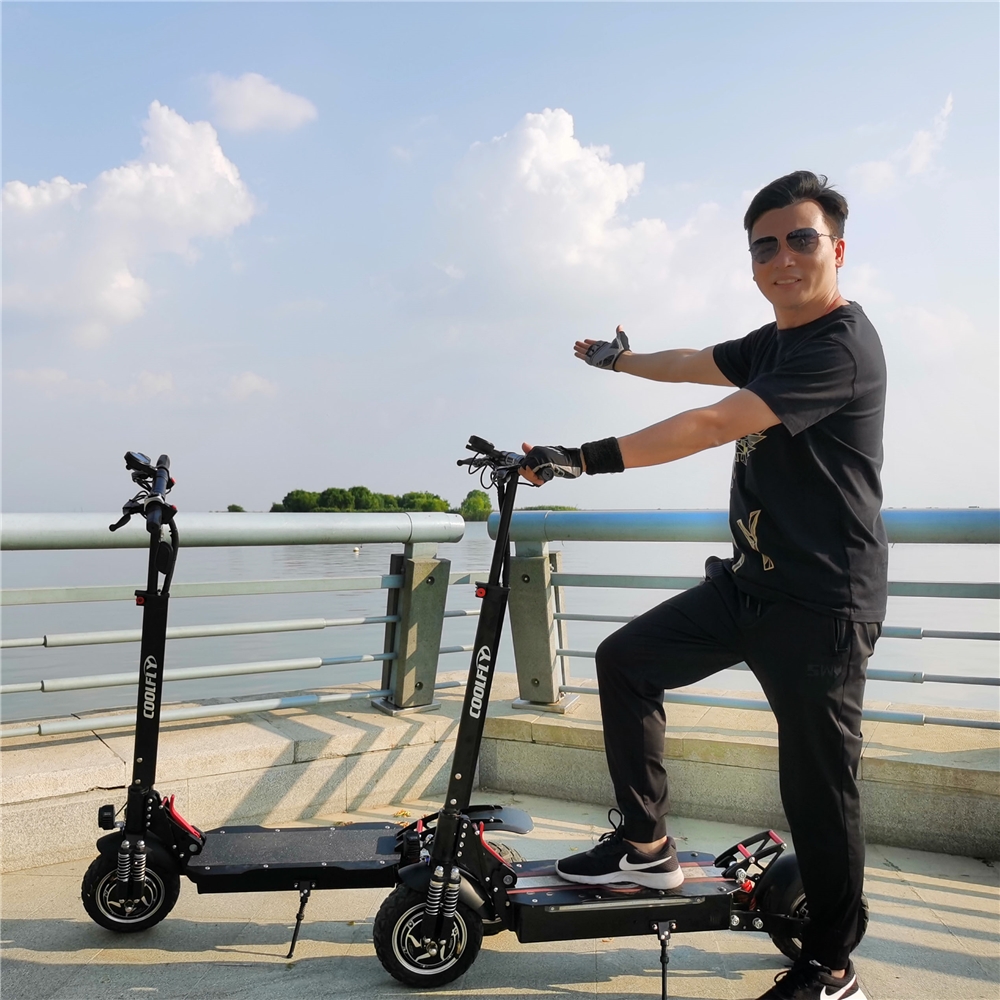 CF-D10-2AB Hot Selling 10inch Off Road SUV 52v 1000w 2000w 2600w Powerful Dual Charging E-Scooter Foldable Electric Scooters for Adult