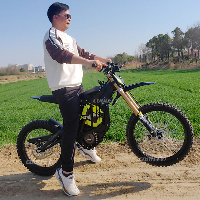 Surron Light Bee X 72V 10000W 35AH Samsung Battery Electric Dirt Bike with 2026 Newest Edition Black Ebike