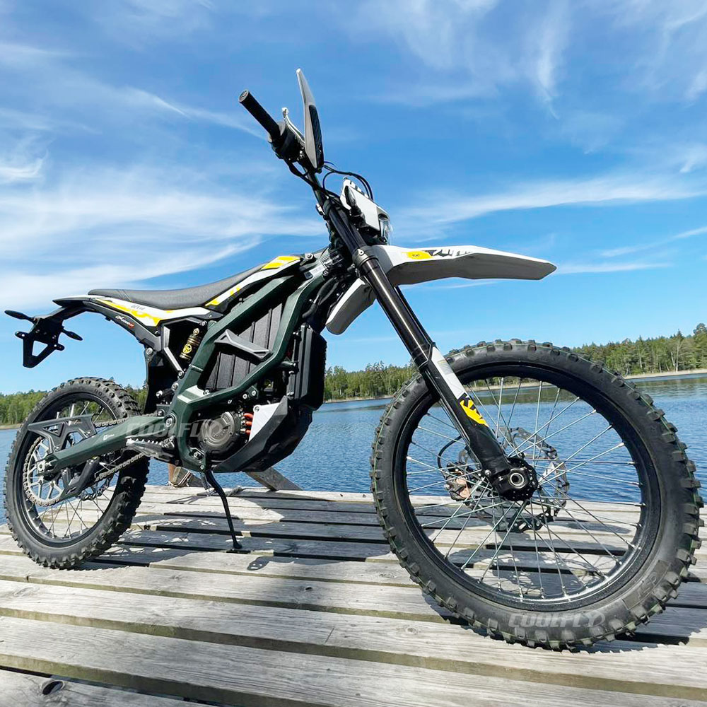 Original 2025 Surron Electric Dirt Bike Coolfly R Black Ultra Bee Legal